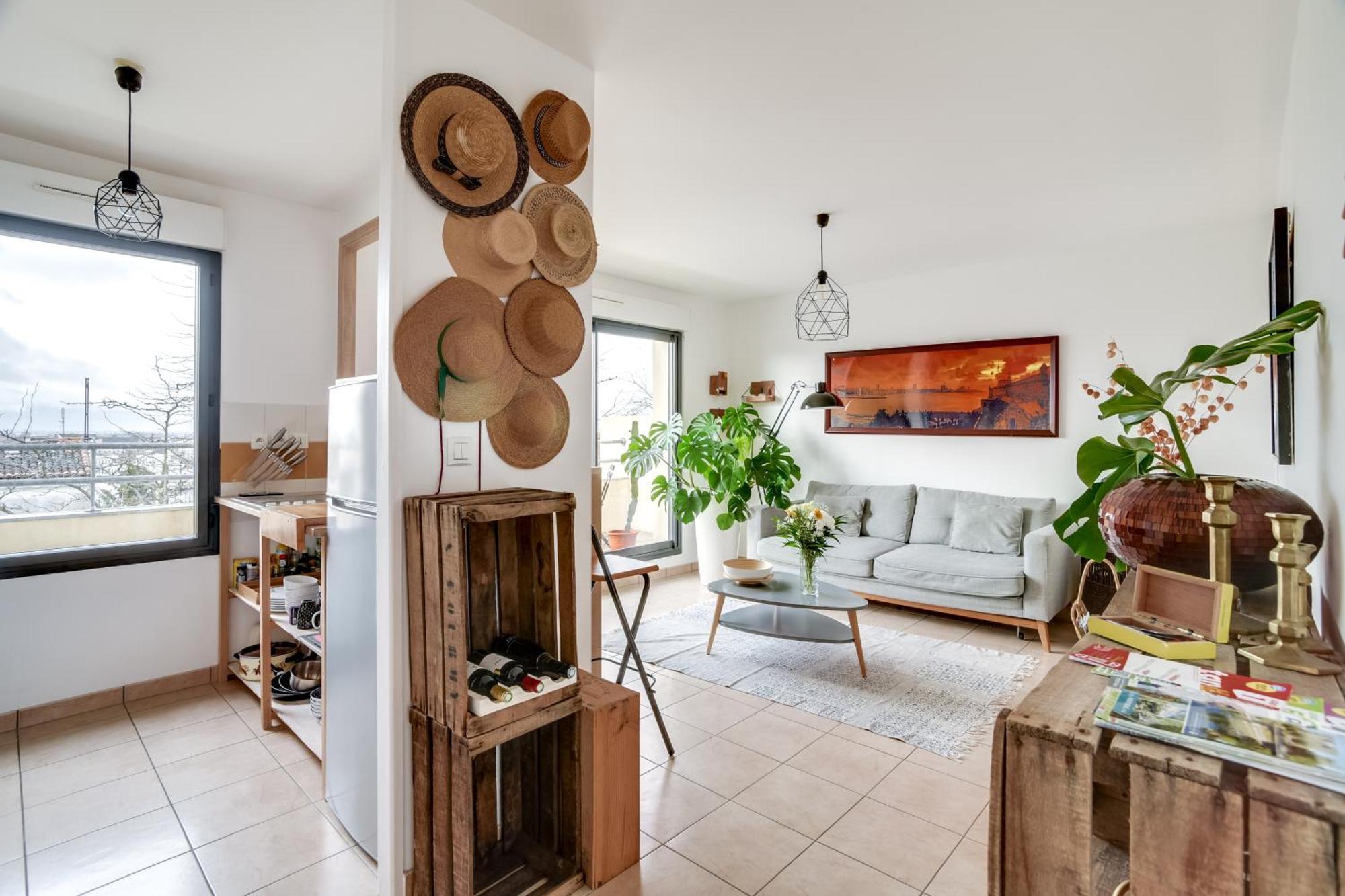 Votre Escale - Le Petit Montmartre Apartment Niort Exterior photo
